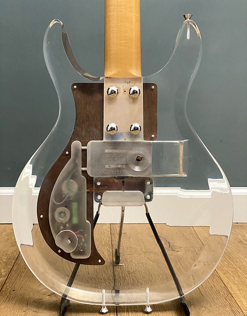 Ampeg Dan Armstrong, photo 12