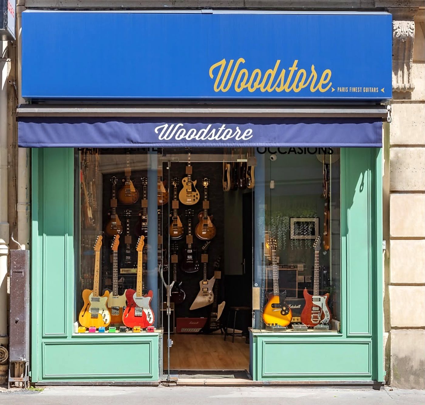 La devanture de Woodstore, 6 rue de Douai